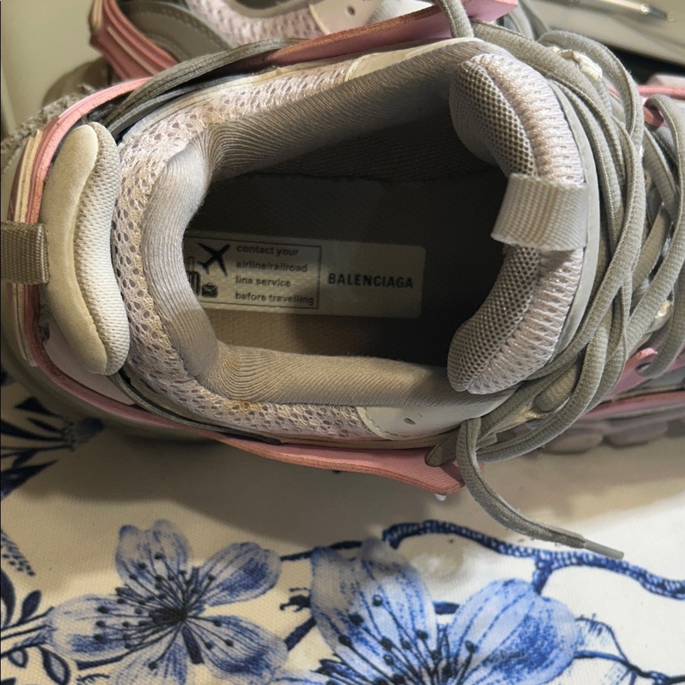 Balenciaga Authentic LED Track Sneakers in Gray and Pink with COA No Box-ON SALE - Picture 16 of 16